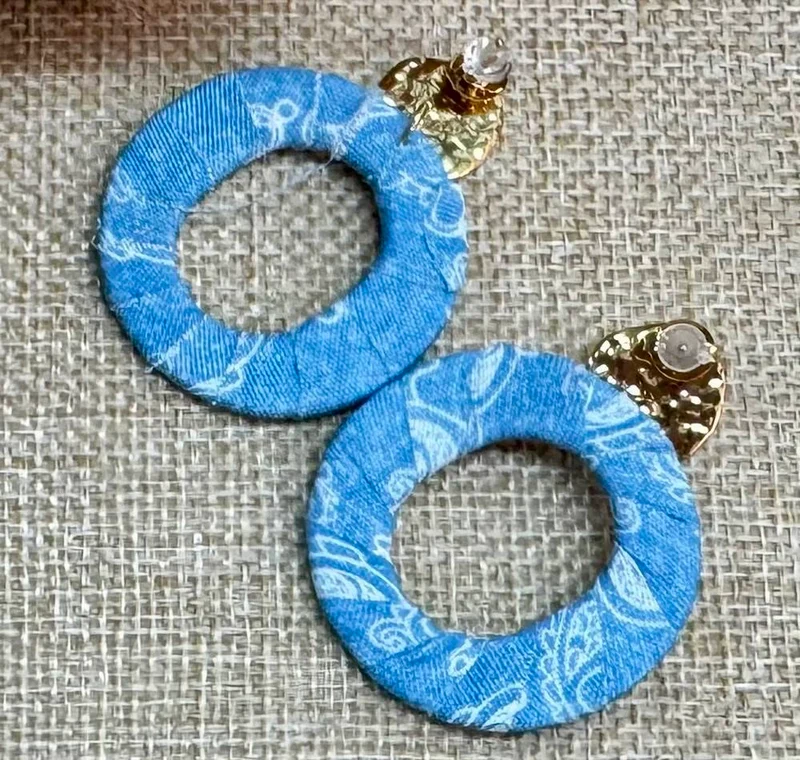 Boucles d'oreilles Lola bleu