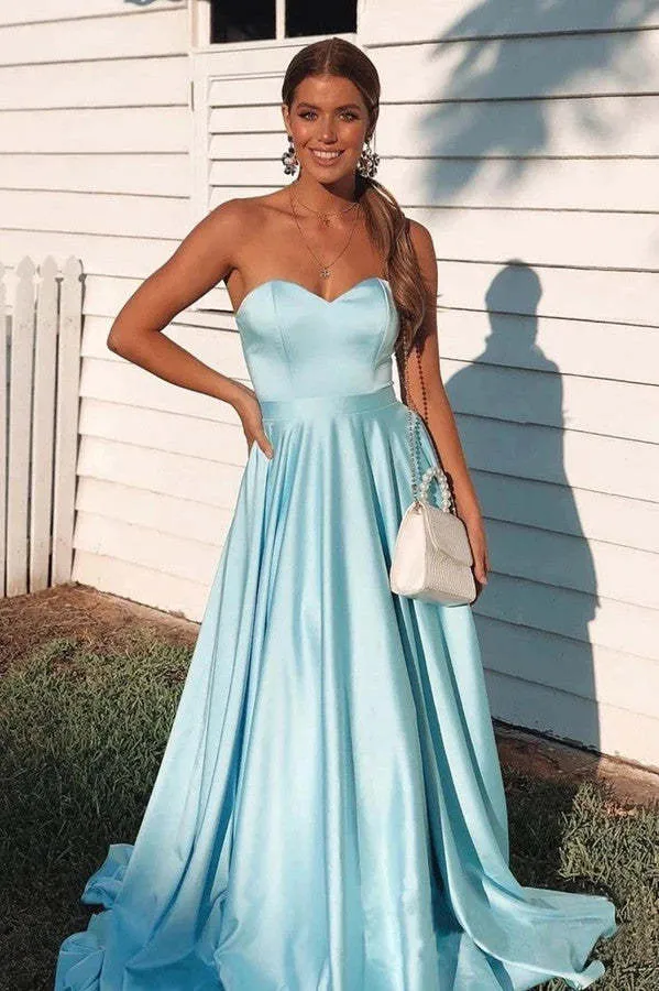Robe de soirée longue à décolleté en cœur pour occasion formelle