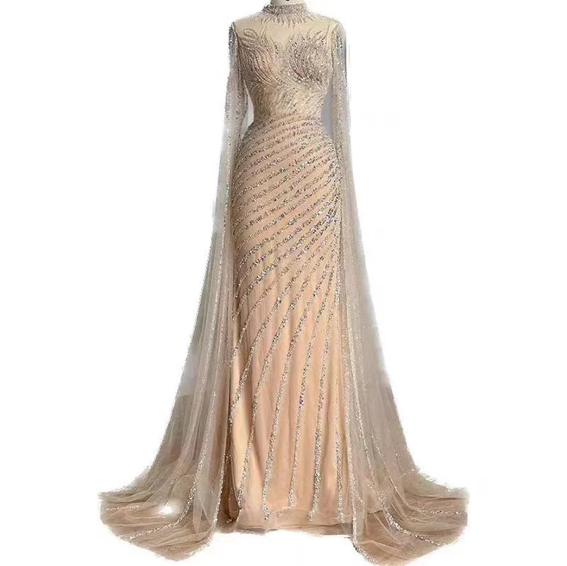 Robe de soirée sirène verte luxueuse à manches longues et paillettes