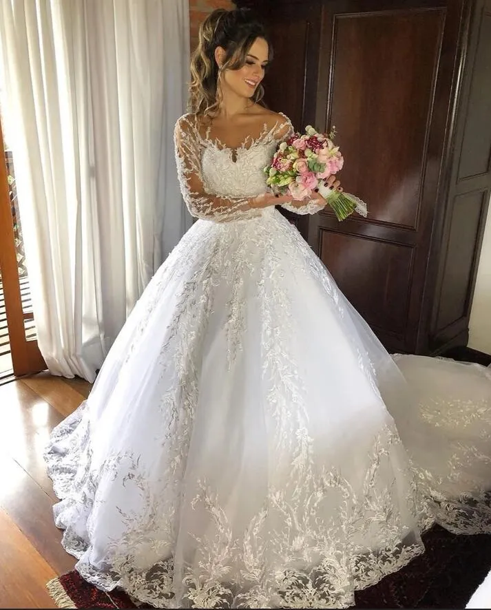 Robe de mariée en tulle à manches longues et appliques en dentelle, élégante