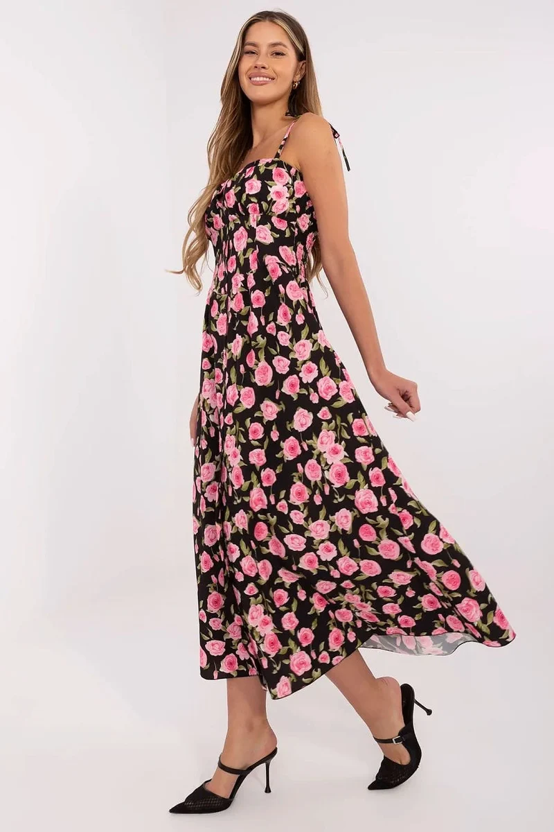 Robe fleurie à boutons fendue