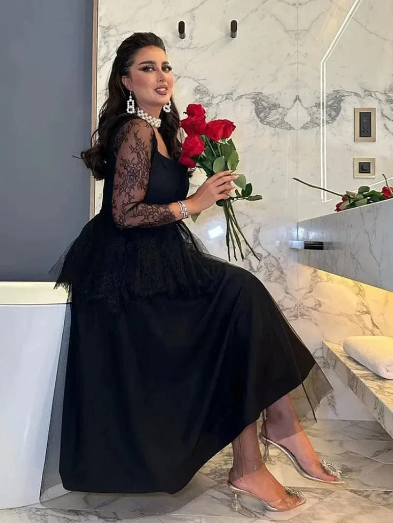 Robe de soirée noire chic midi manches en dentelle