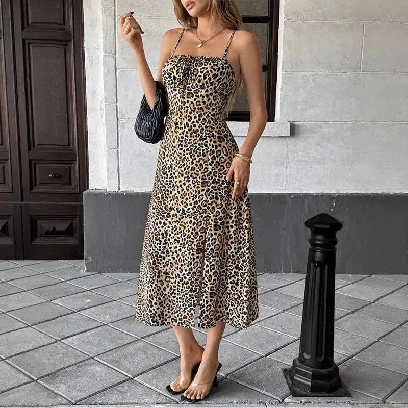 Robe léopard midi fendue à bretelles
