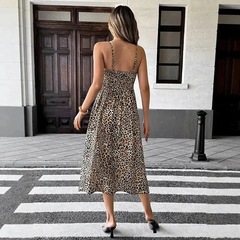 Robe léopard midi fendue à bretelles