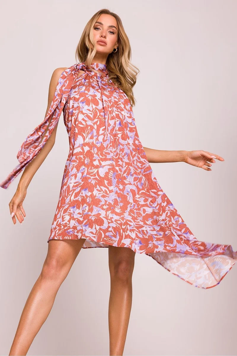 Robe d'été asymétrique fleurie sans manches