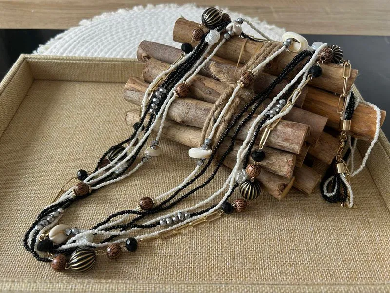 Collier sautoir Perles et Coquillages noir