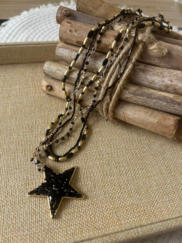 Collier Star noir
