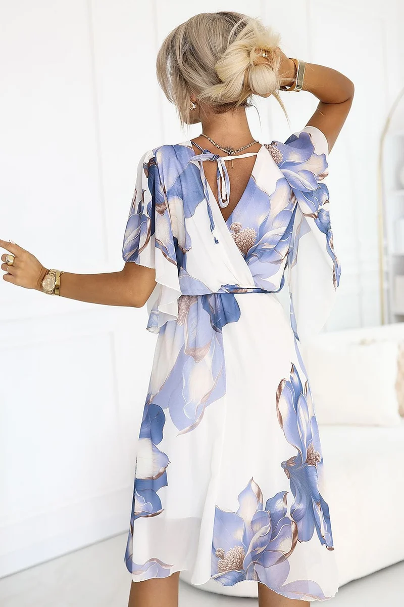 Robe fleurie fluide manches papillon