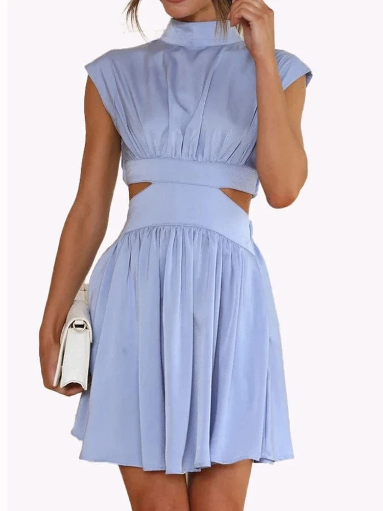 Robe courte fluide col halter