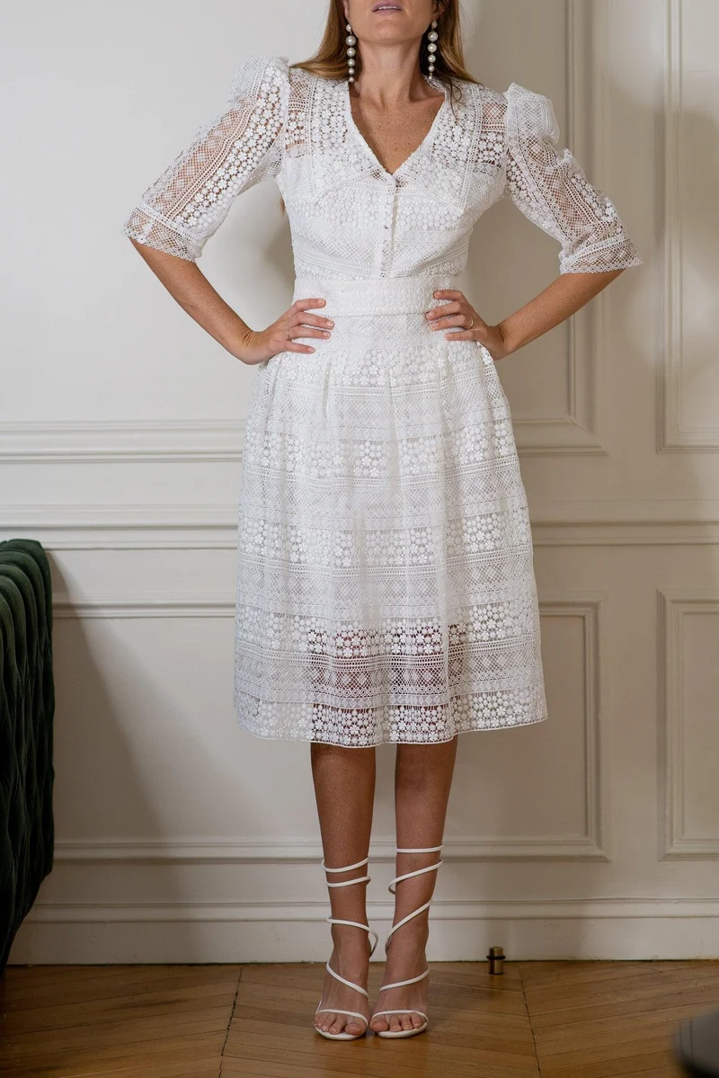 Jupe blanche brodé