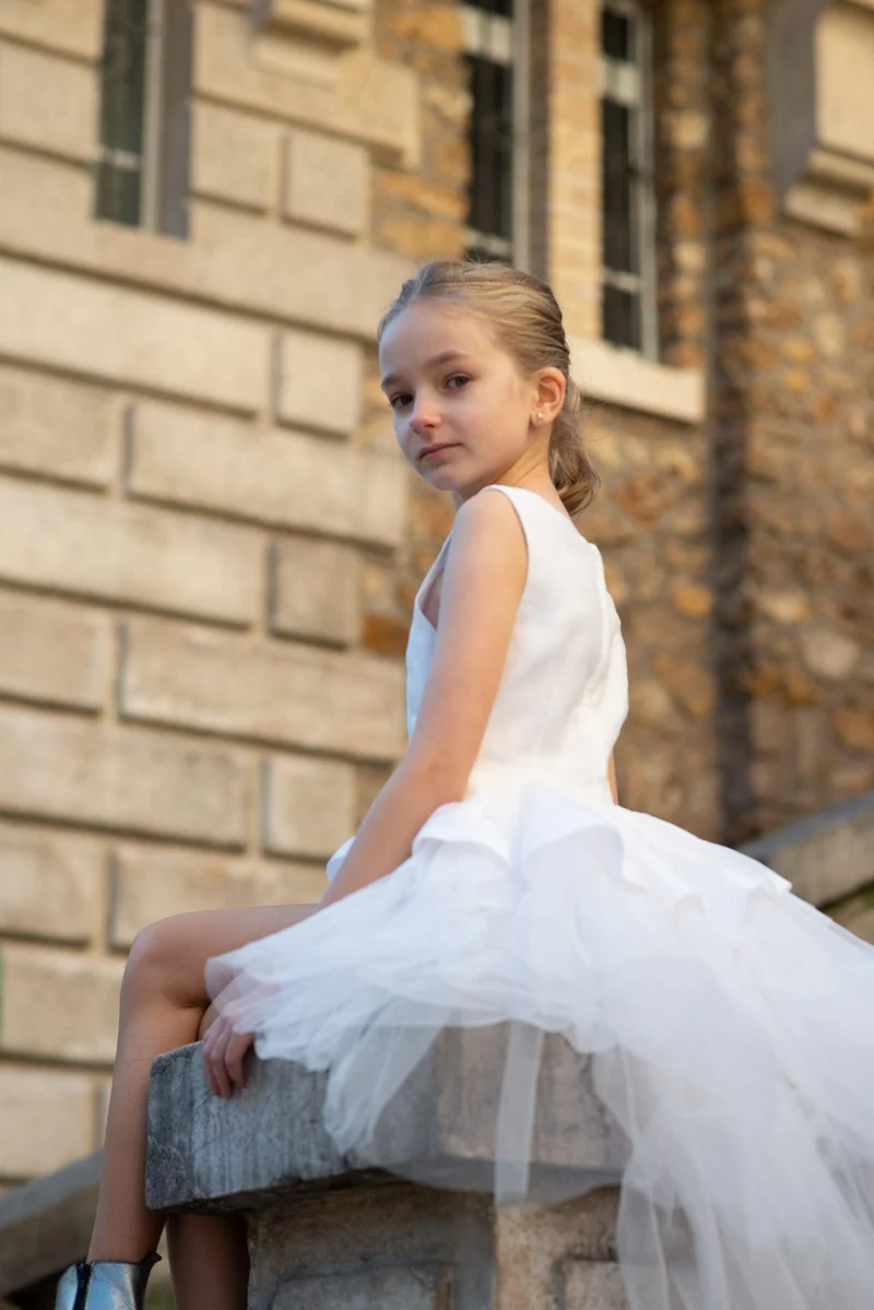 Robe courte à volants blanche