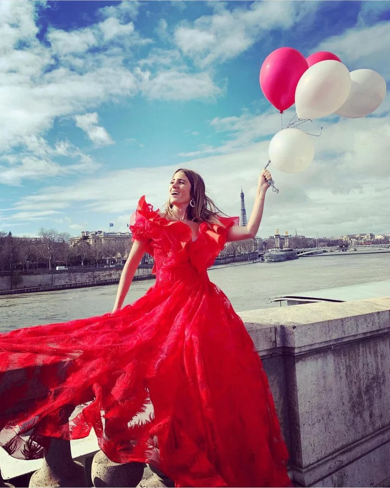 Robe Merida plumetis rouge