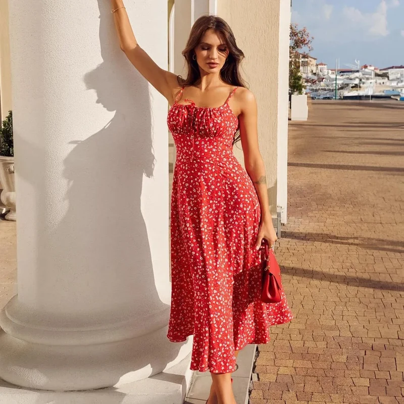 Robe fleurie rouge midi avec fente