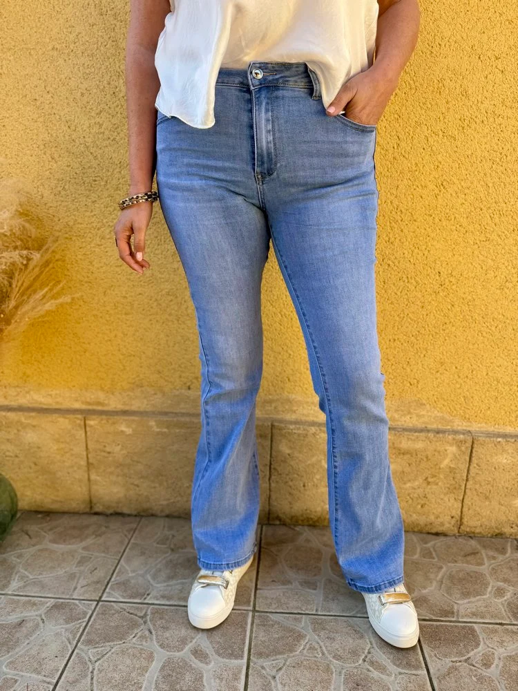 Jean flare Gino