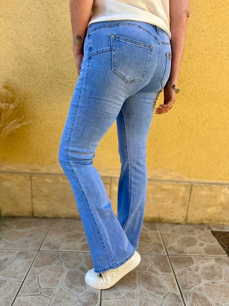 Jean flare Gino