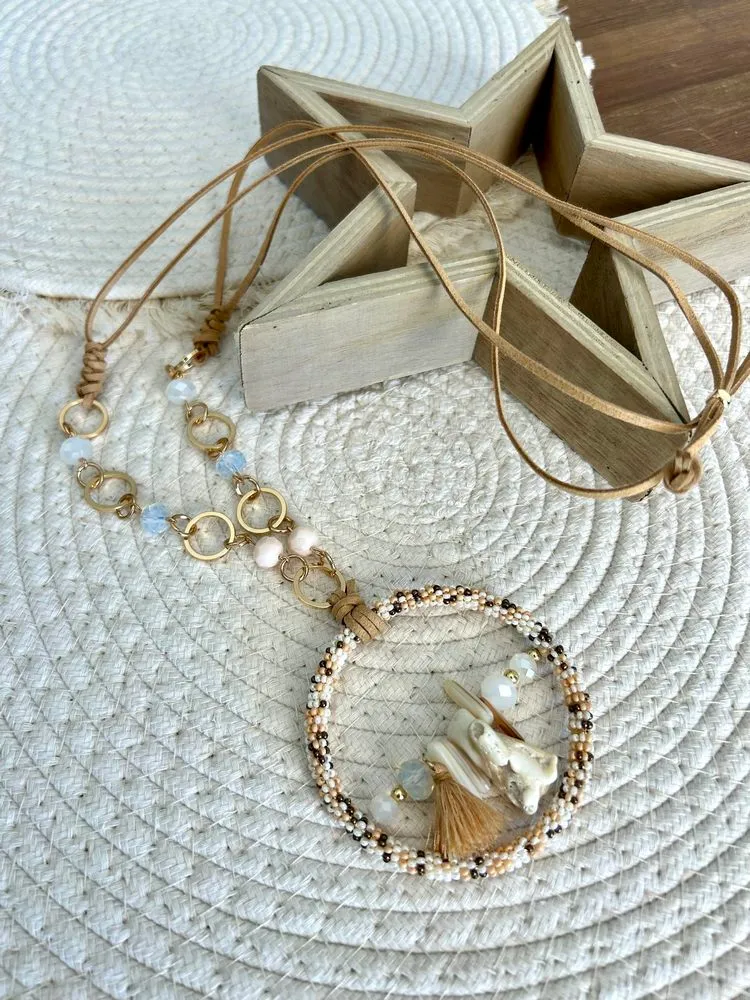 Collier Milo camel