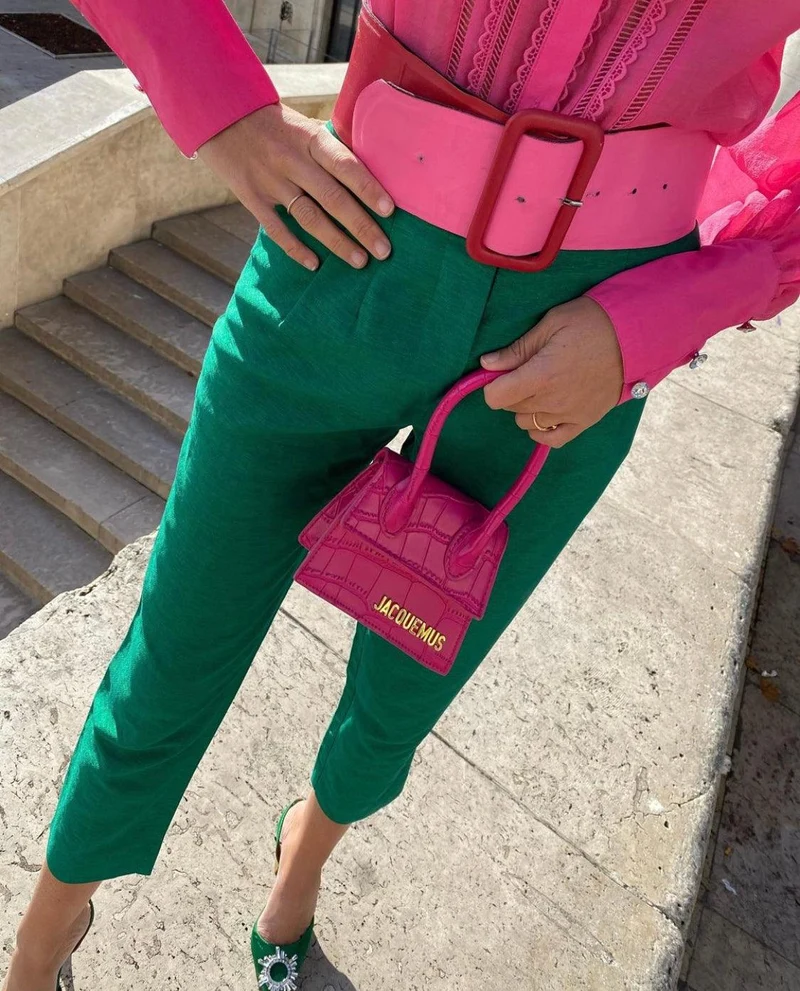 Pantalon fuselé vert
