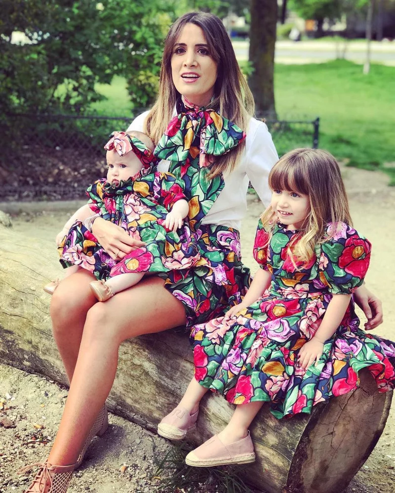 Jupe et robe trapèze imprimées fleurs - Modèles Mère & Fille