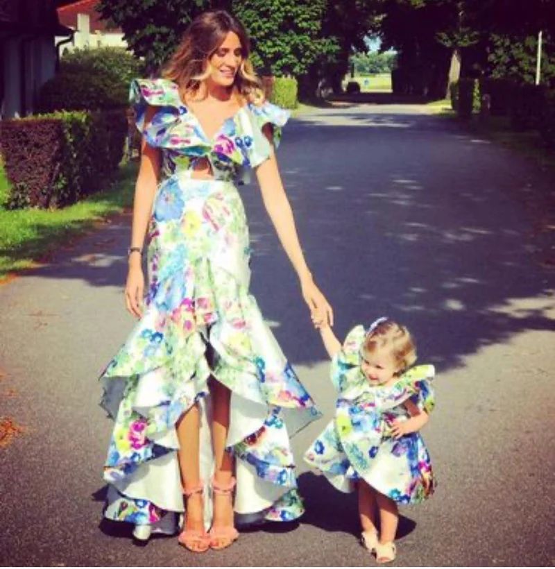 Robe ortiz à fleurs bleues