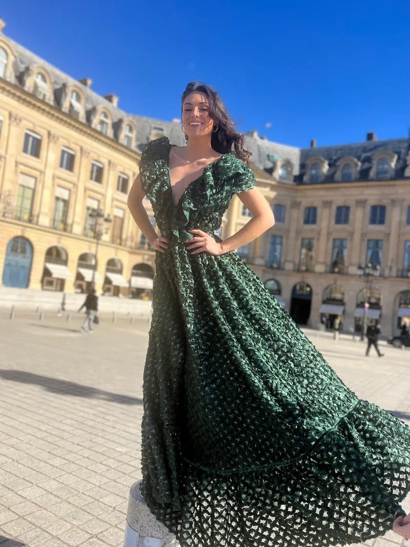 Vente Robe longue du soir en pétales brodés verts