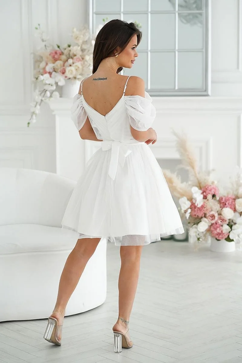 Robe de cocktail évasée en tulle