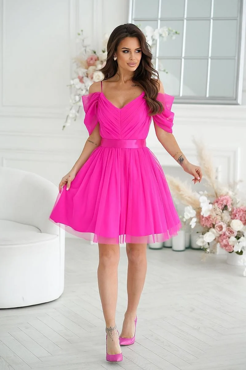 Robe de cocktail évasée en tulle