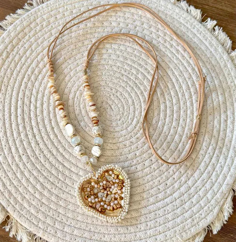 Collier Coeur et perles