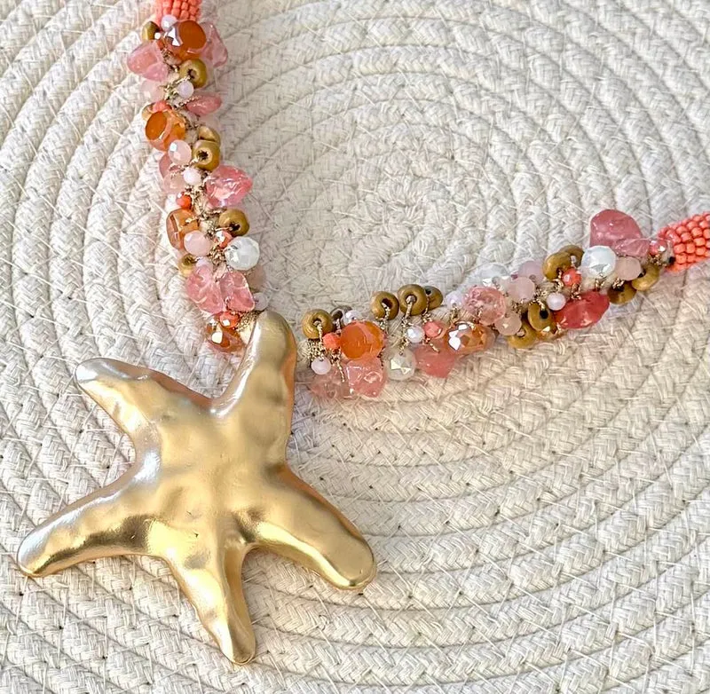 Collier Coquillage corail
