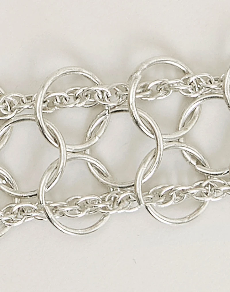 Ceinture en cotte de mailles métallique plaquée argent