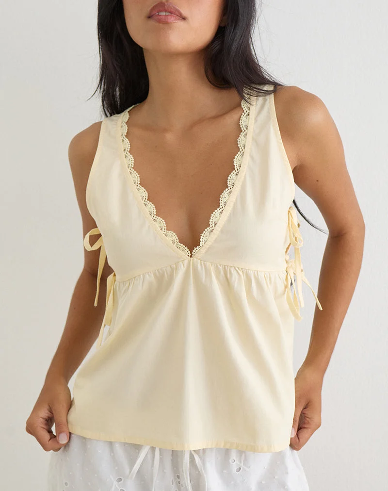 Blouse Fahwa à nouer sur les côtés, en popeline couleur « buttermilk »