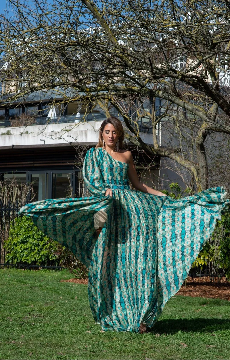 Robe longue du soir en soie sauvage bleue verte