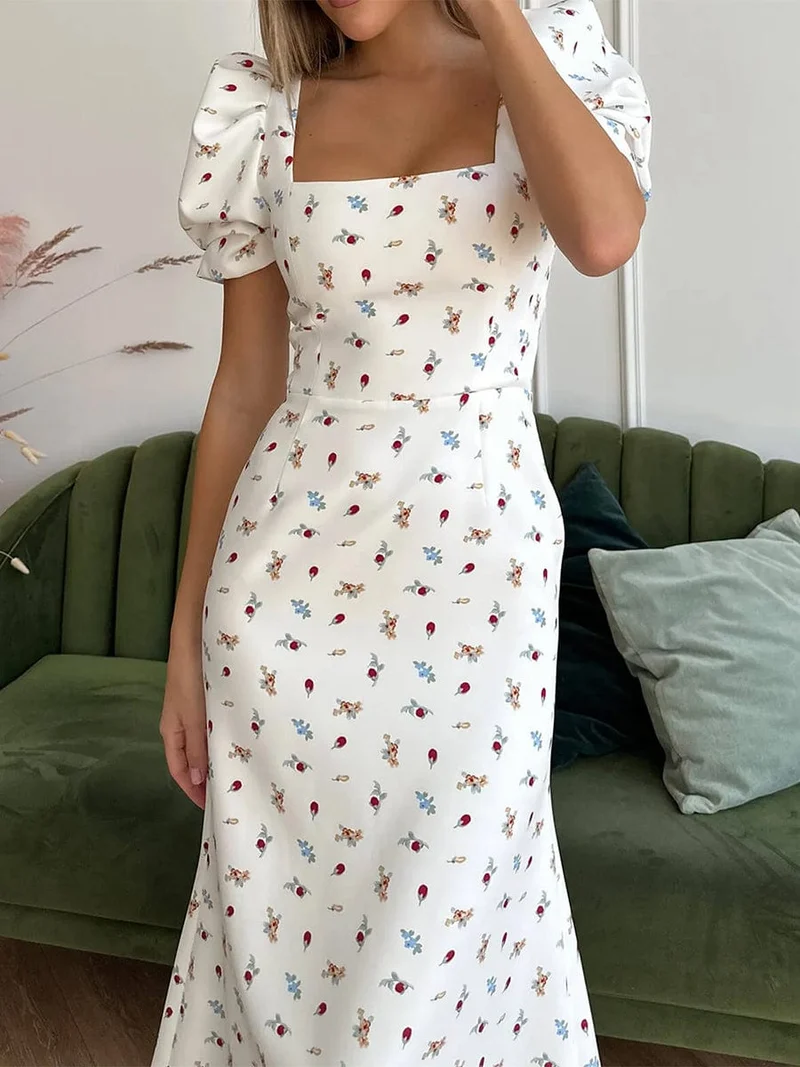 Robe été fleurie midi col carré