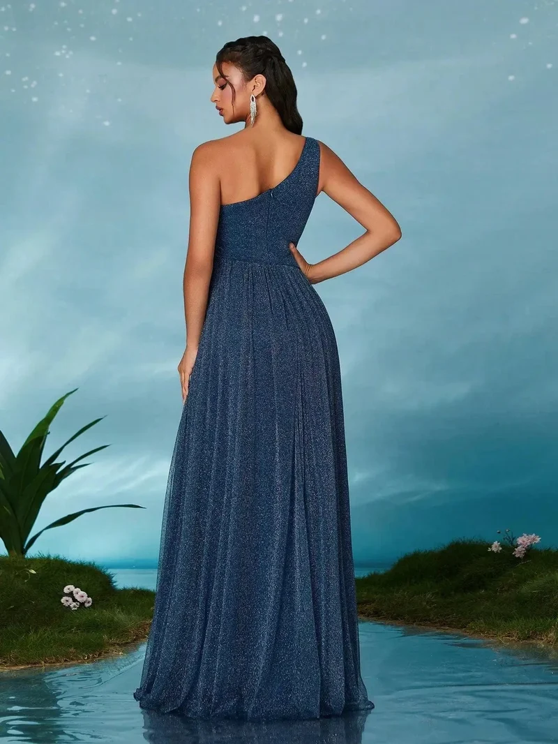 Robe invitée de mariage épaule dénudée