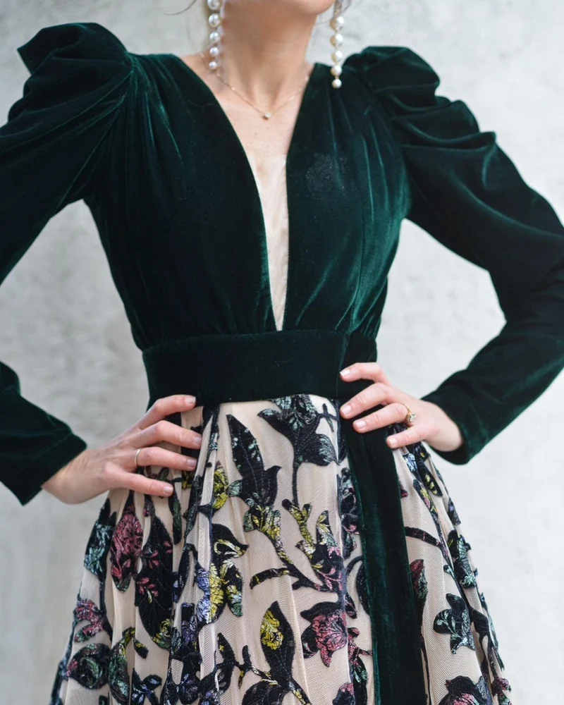 Robe Bridgerton velours à imprimés oiseaux