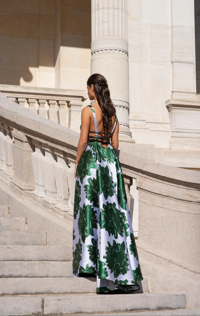 Robe Lotus