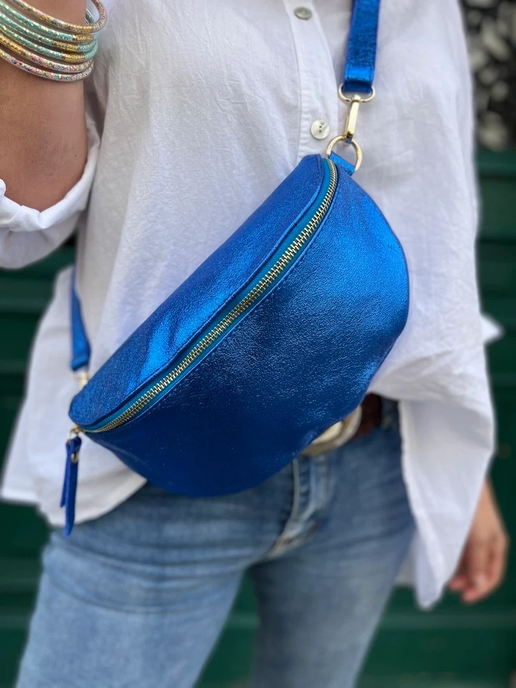 Banane Tosca M/L en cuir bleu roi