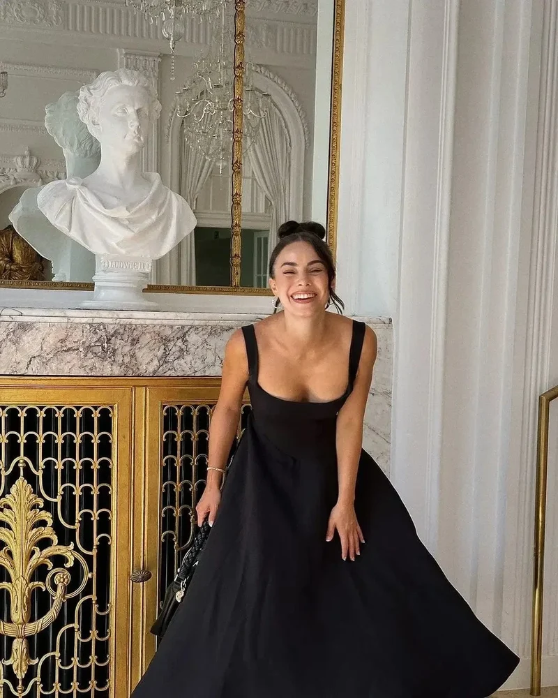 Robe été chic col carré sans manches trapèze