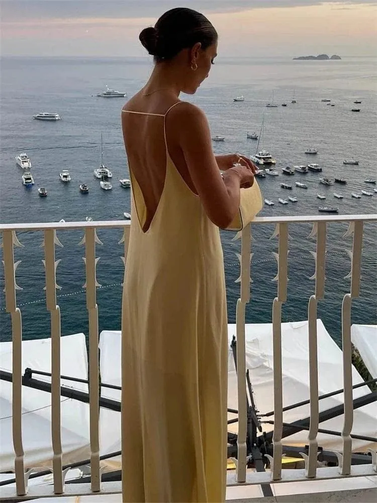Robe de soirée dos nu longue en satin sexy