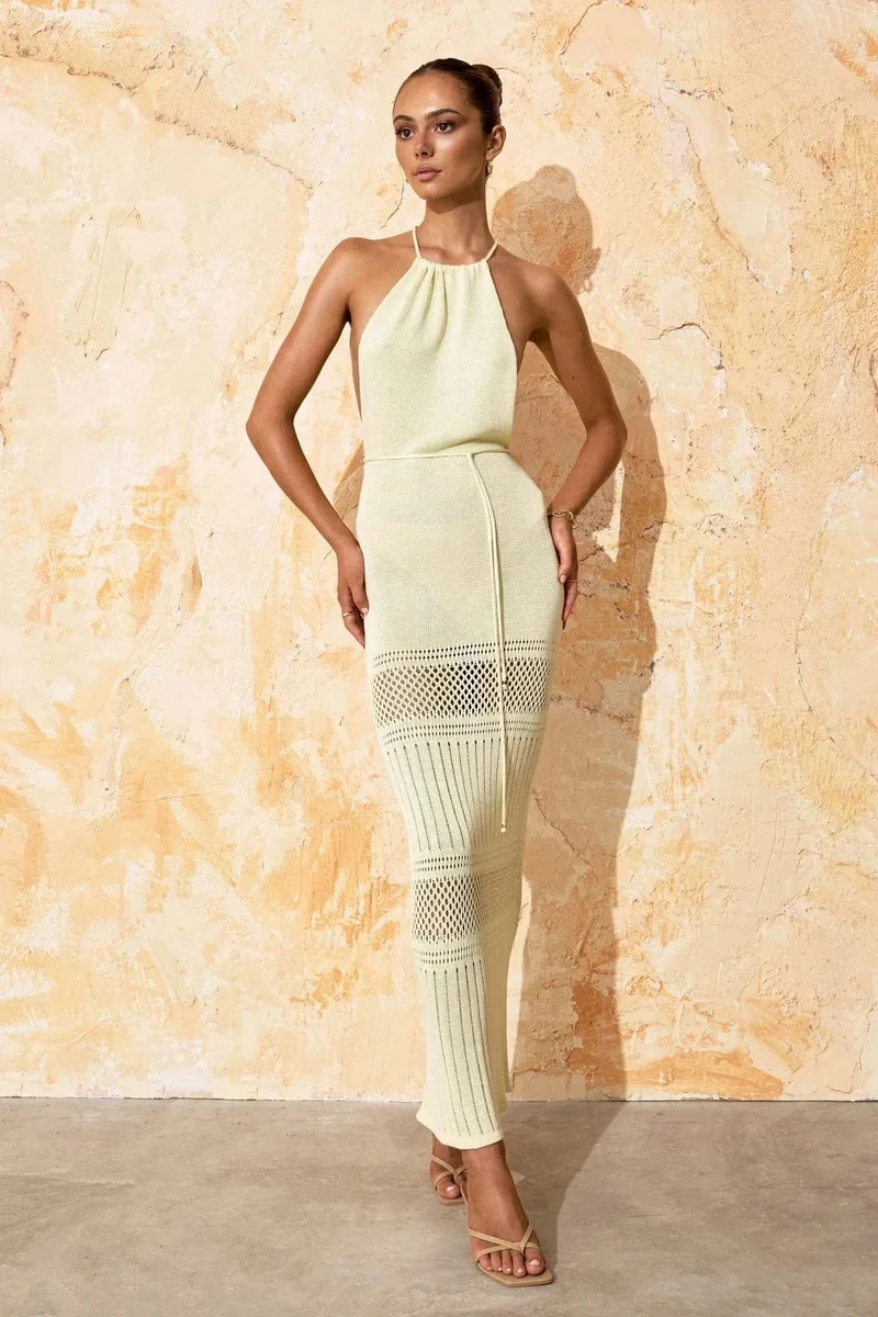 Robe d'été moulante dos nu sexy transparente