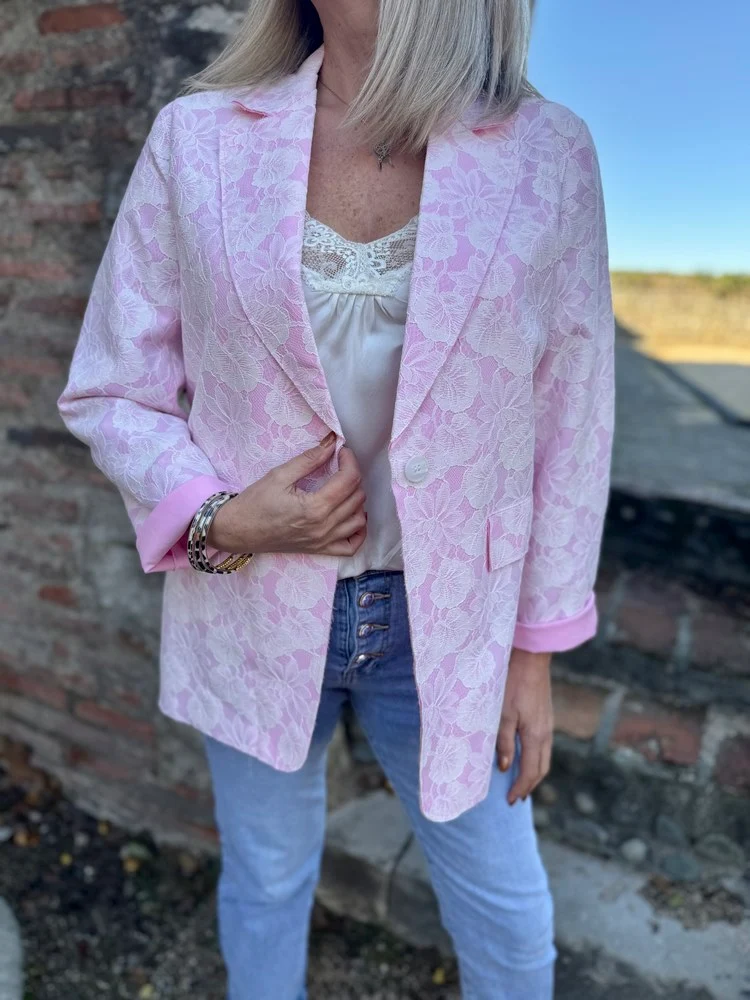 Veste tailleur dentelle Alissa rose