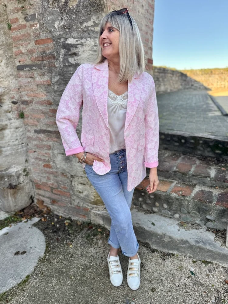 Veste tailleur dentelle Alissa rose