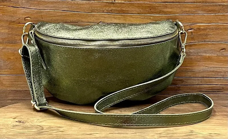 Banane Tosca M/L en cuir vert olive