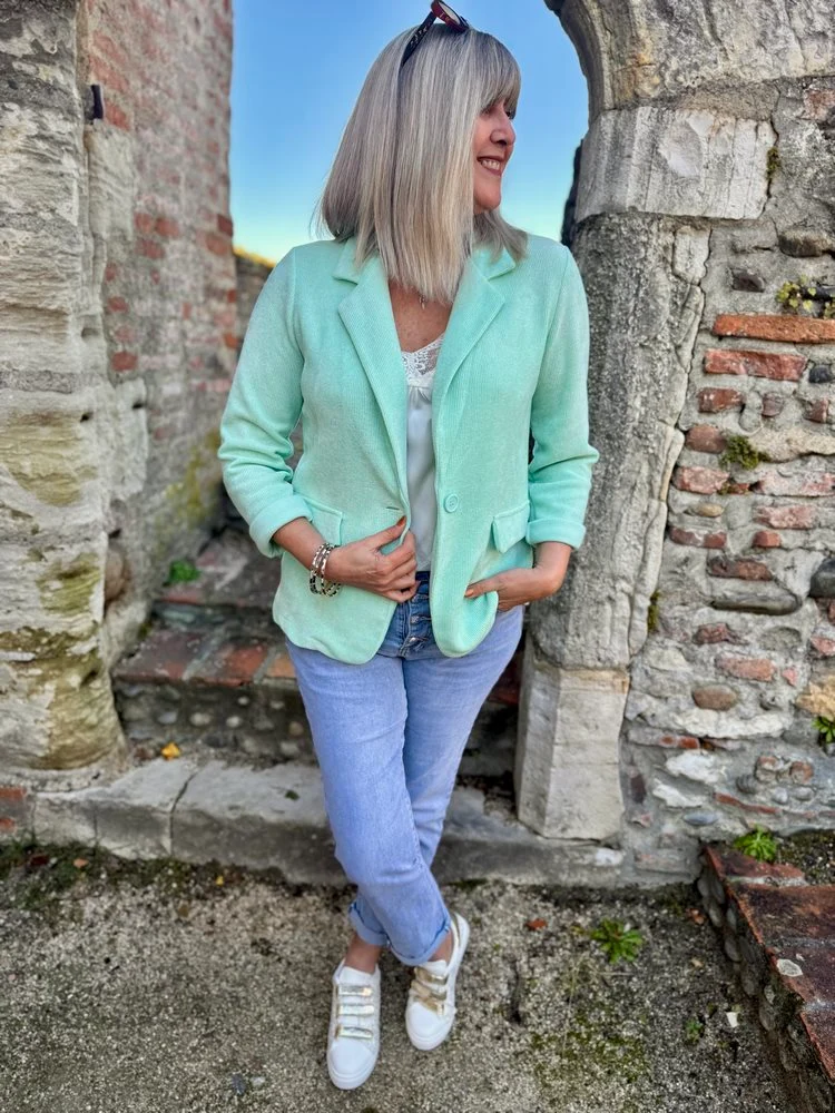 Veste tailleur en velours Sandra vert menthe