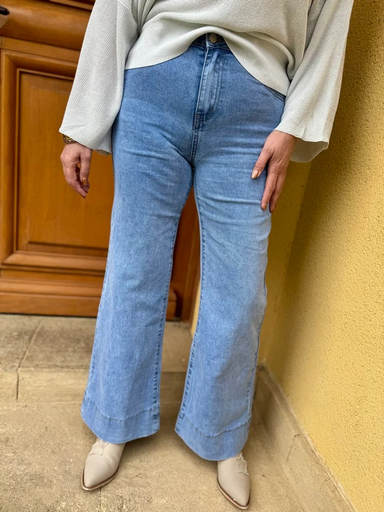 Jean Dallas jean