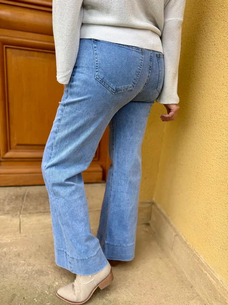Jean Dallas jean