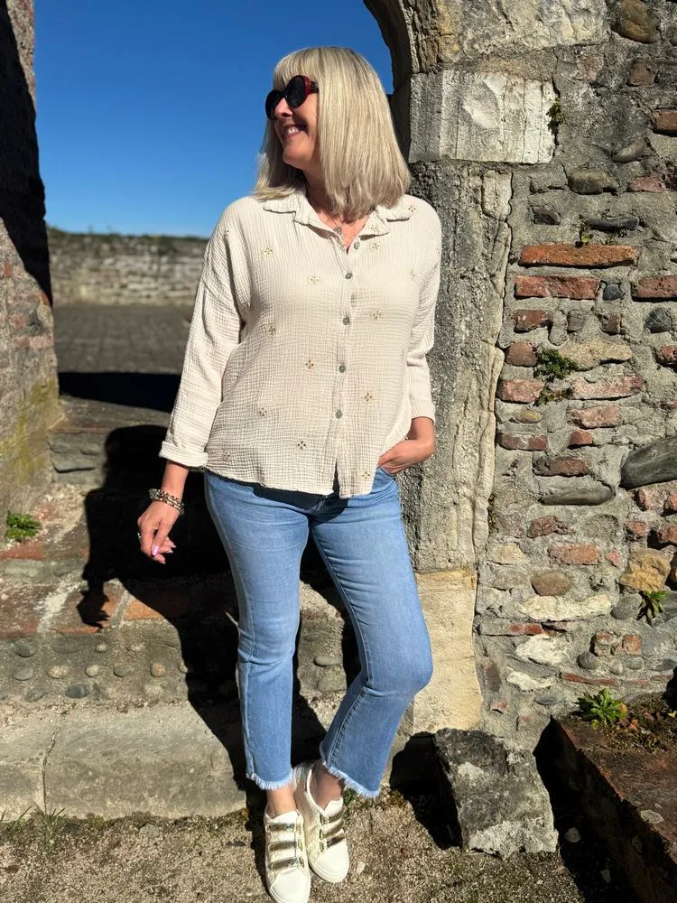 Chemise brodée Louisa beige