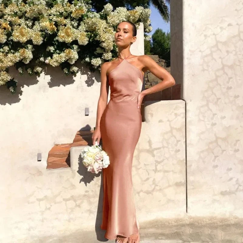Robe demoiselle d'honneur rose poudré longue