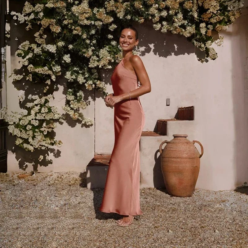 Robe demoiselle d'honneur rose poudré longue