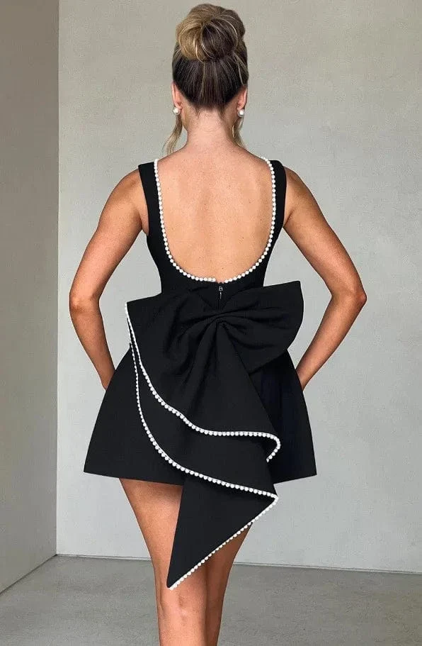 Robe de soirée mariage dos nu chic noire