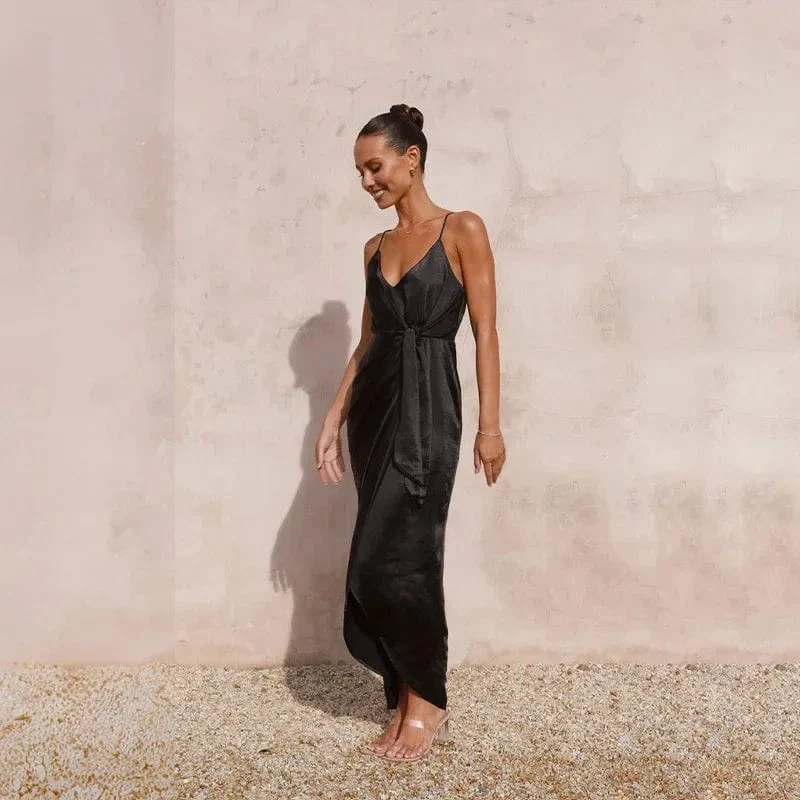 Robe invitée de mariage chic noire